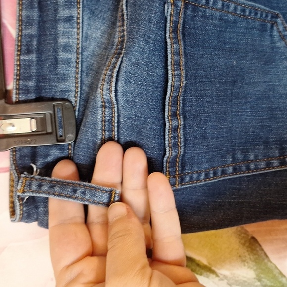 RUE21 MID RISE JEGGINGS STRETCHY BLUE JEANS 4R - Picture 3 of 5